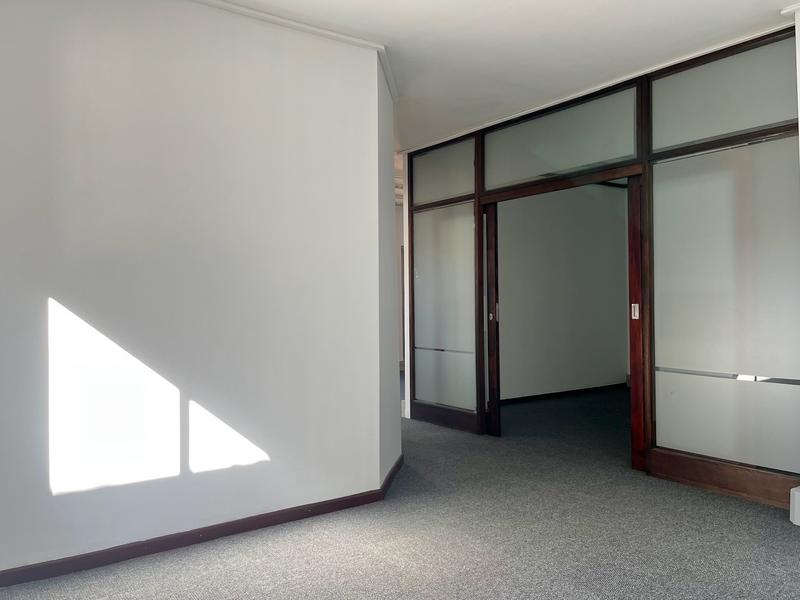To Let Commercial Property for Rent in Claremont Western Cape